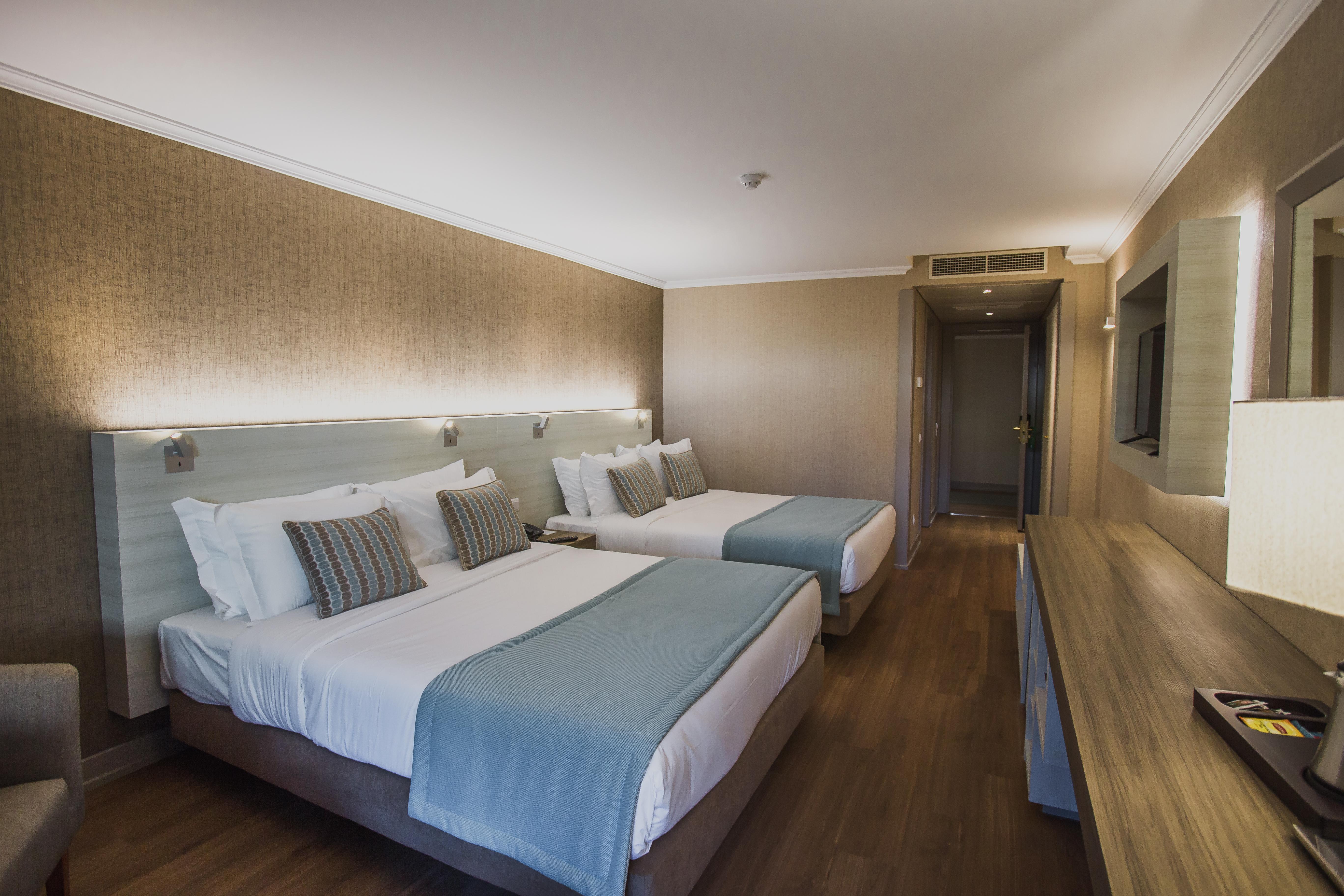 Enotel Lido Фуншал Екстериор снимка A room at the hotel